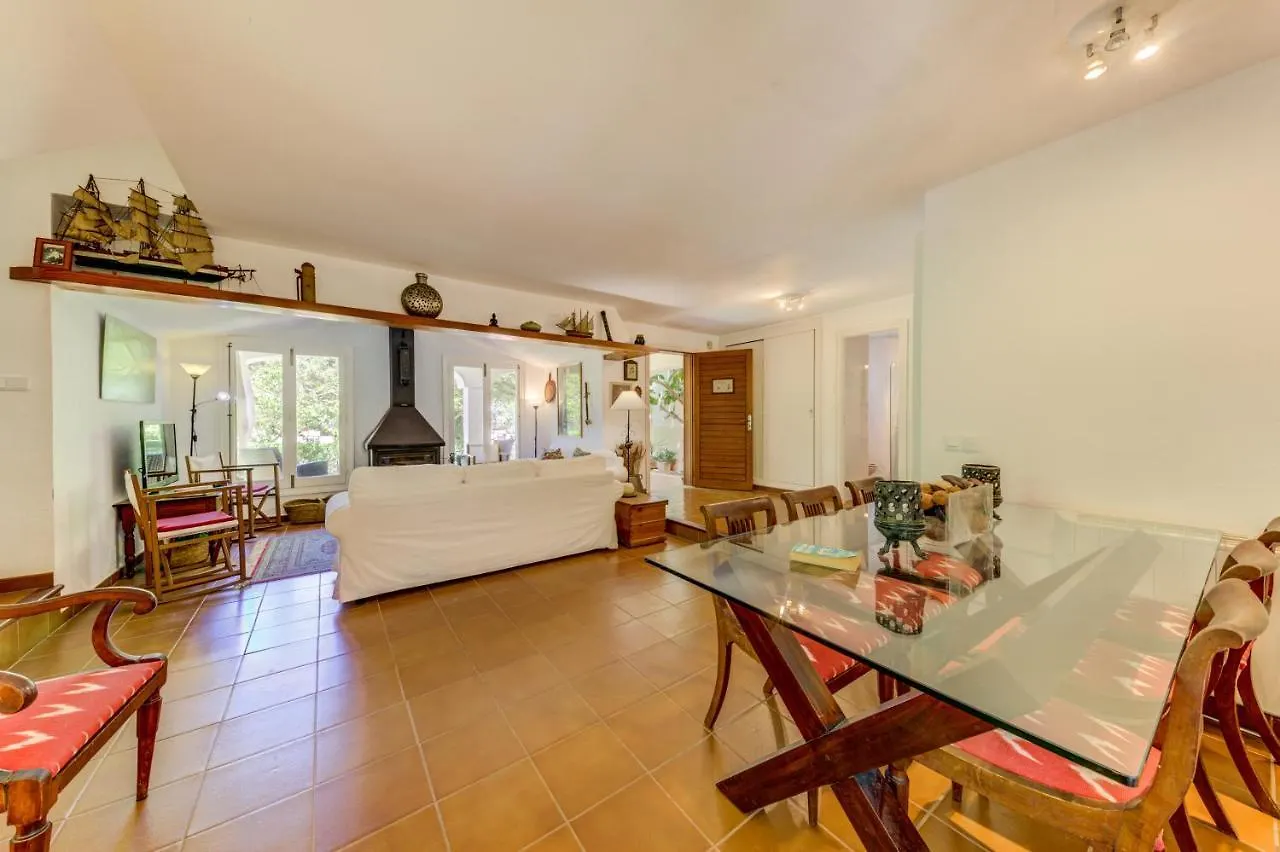 Holiday home Can Botana 5